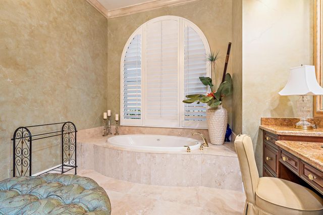 7525 Hawks Landing Drive, West Palm Beach, FL 33412