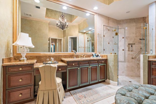 7525 Hawks Landing Drive, West Palm Beach, FL 33412