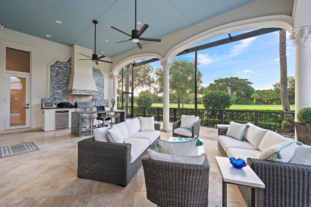 7525 Hawks Landing Drive, West Palm Beach, FL 33412