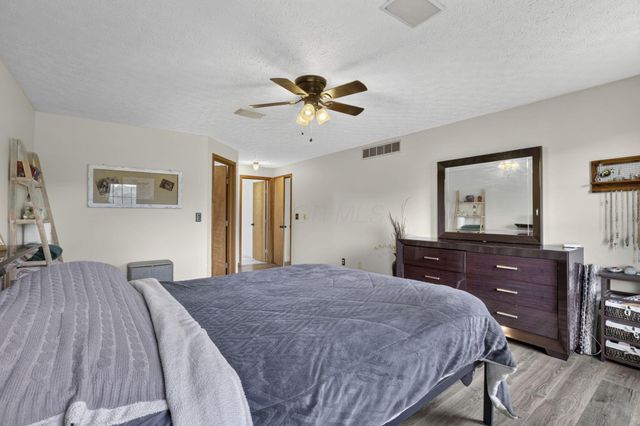 4882 Cotterman Road SE, Newark, OH 43055