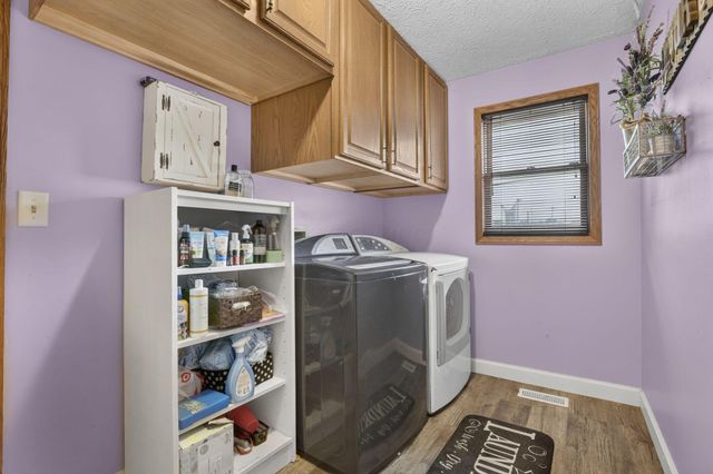 4882 Cotterman Road SE, Newark, OH 43055