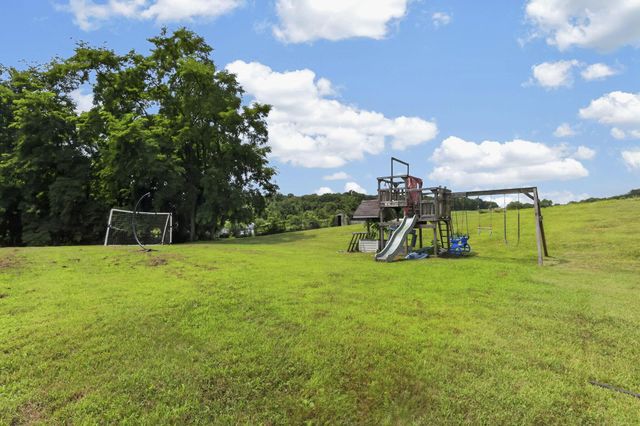 4882 Cotterman Road SE, Newark, OH 43055