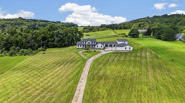 4882 Cotterman Road SE, Newark, OH 43055