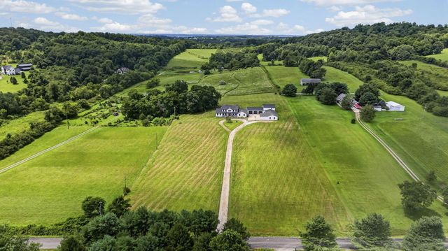 4882 Cotterman Road SE, Newark, OH 43055