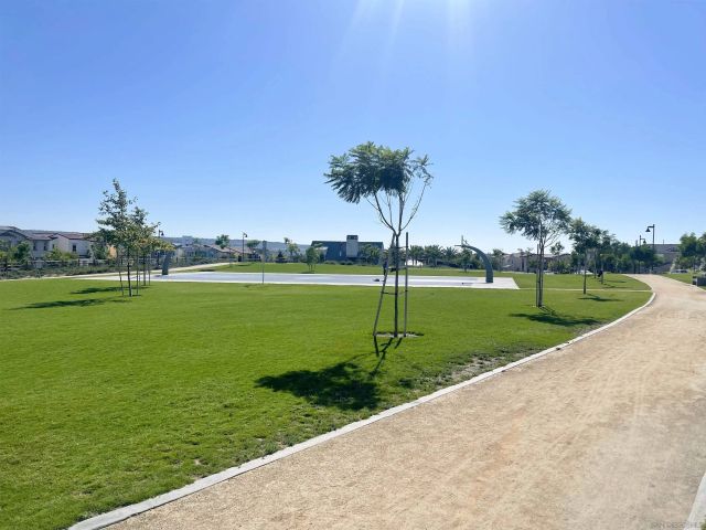 987 Camino Levante, Chula Vista, CA 91913
