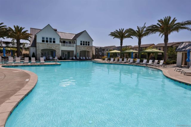 987 Camino Levante, Chula Vista, CA 91913