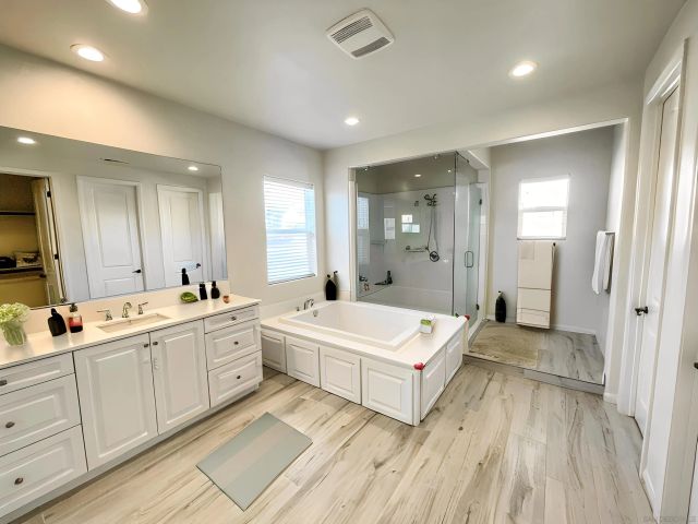 987 Camino Levante, Chula Vista, CA 91913