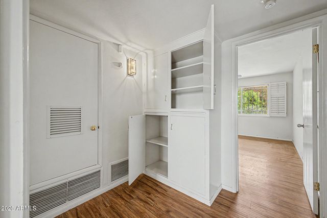 5041 N 34TH Street, Phoenix, AZ 85018