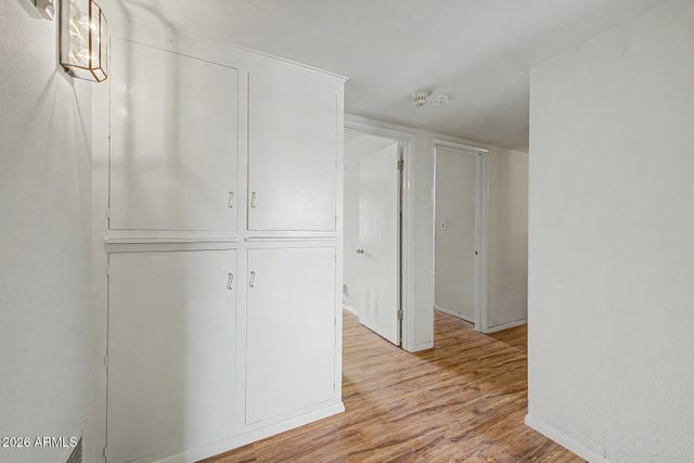 5041 N 34TH Street, Phoenix, AZ 85018