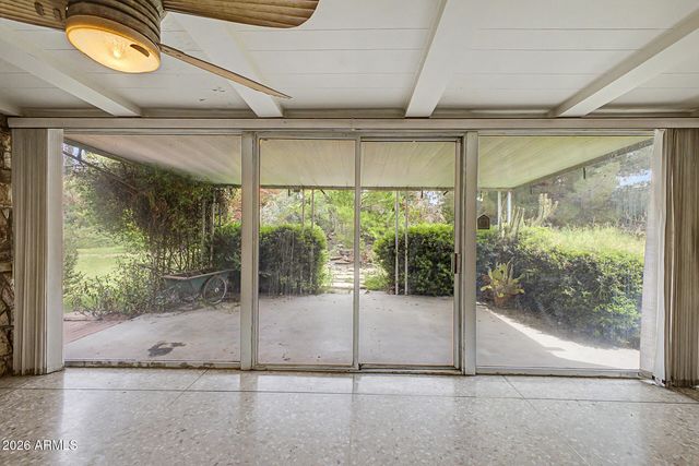 5041 N 34TH Street, Phoenix, AZ 85018