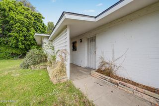 5041 N 34TH Street, Phoenix, AZ 85018