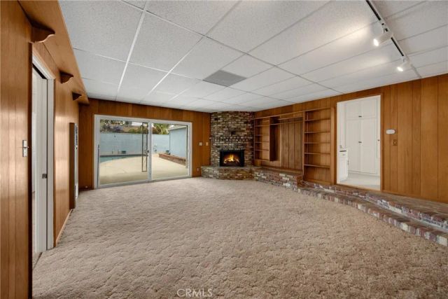 8828 Zeiler Avenue, Los Angeles, CA 91331