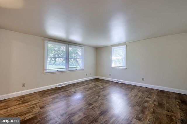 160 BUCH AVE, Lancaster, PA 17601