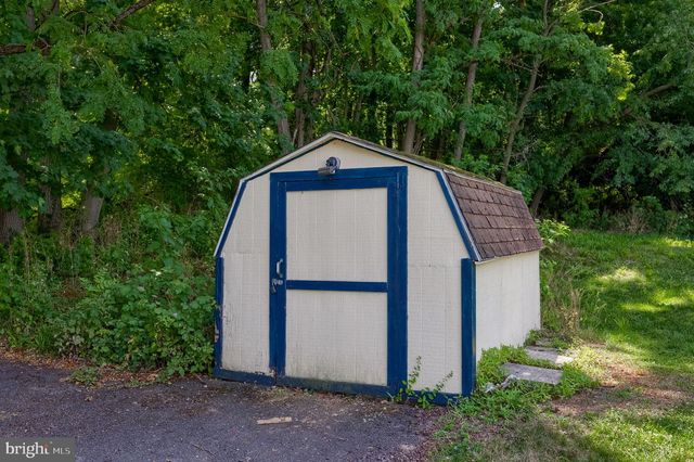 160 BUCH AVE, Lancaster, PA 17601