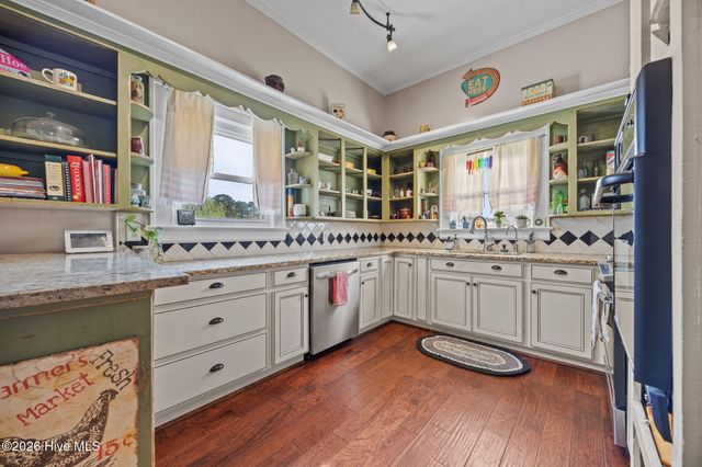 302 W Green Street, Macclesfield, NC 27852