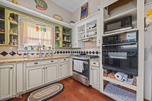 302 W Green Street, Macclesfield, NC 27852