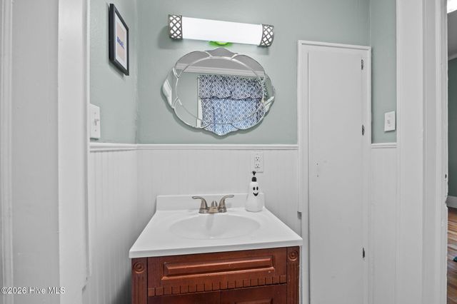 302 W Green Street, Macclesfield, NC 27852