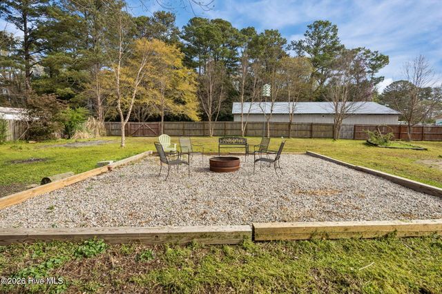 302 W Green Street, Macclesfield, NC 27852
