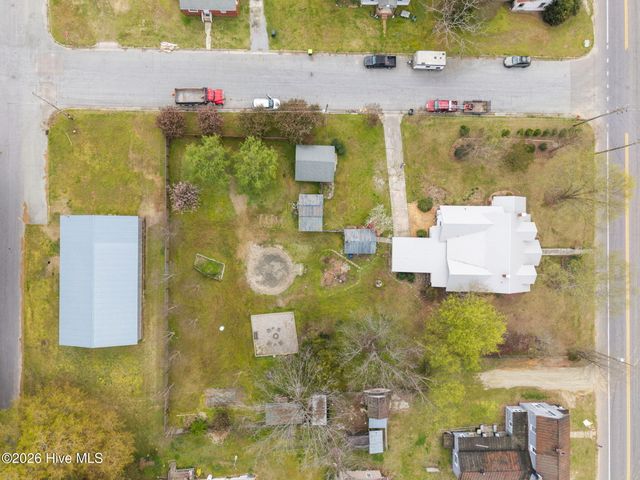 302 W Green Street, Macclesfield, NC 27852