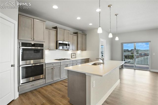 6045 Williams Run Drive, Colorado Springs, CO 80924