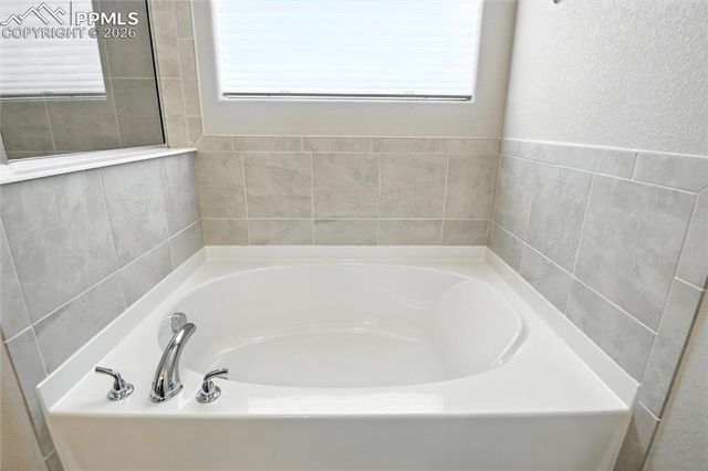 6045 Williams Run Drive, Colorado Springs, CO 80924