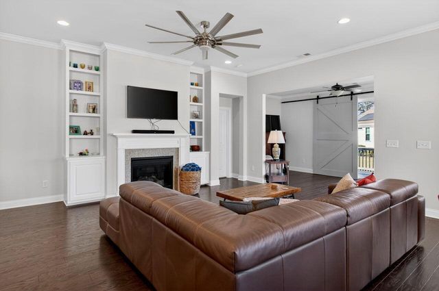 377 Turnstone Street, Mount Pleasant, SC 29464