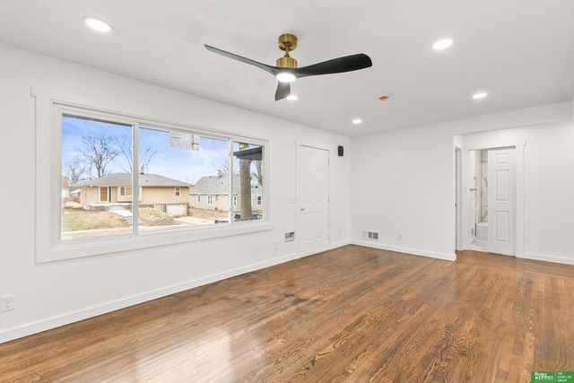 4625 Camden Avenue, Omaha, NE 68104