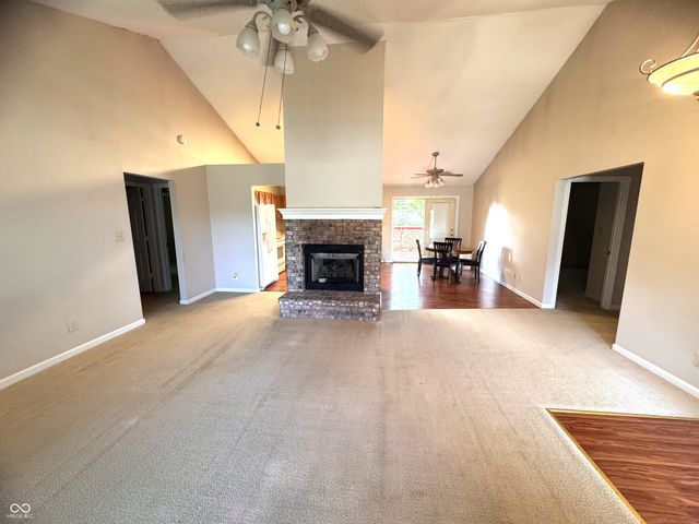 6027 Conestoga Trail, Columbus, IN 47203