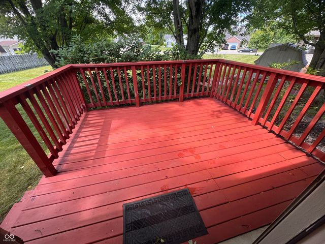 6027 Conestoga Trail, Columbus, IN 47203