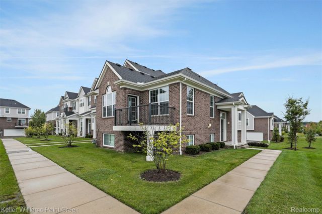 49555 Lantern Way, Canton Charter Township, MI 48188