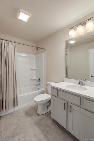 49555 Lantern Way, Canton Charter Township, MI 48188