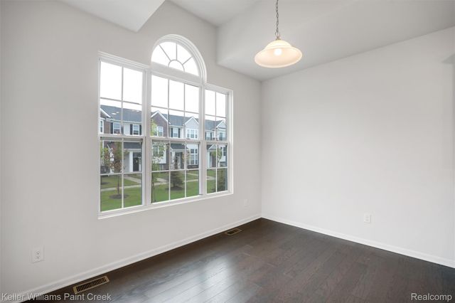 49555 Lantern Way, Canton Charter Township, MI 48188