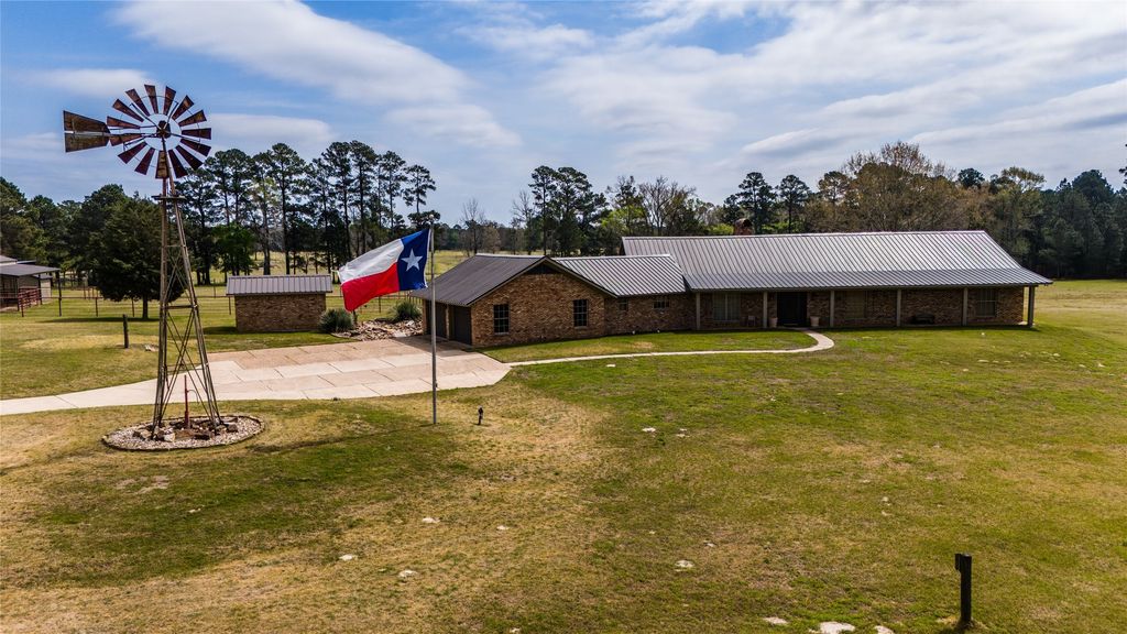3843 FM 2199, Marshall, TX 75672