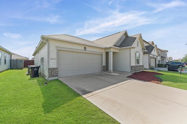 10132 Pappas Drive, Brookshire, TX 77423
