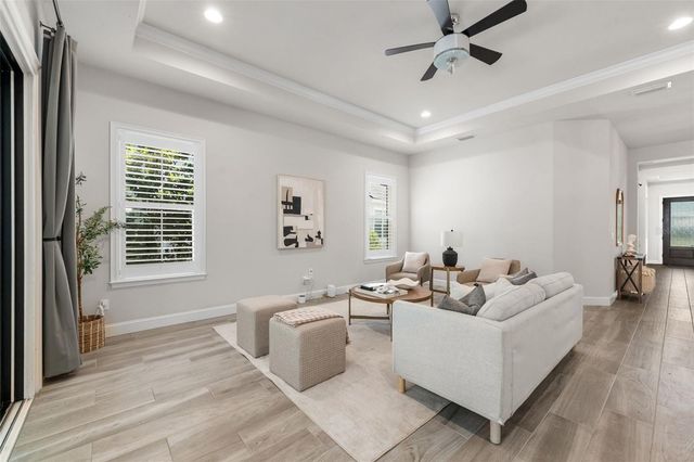 11081 SW 38TH BOULEVARD, Gainesville, FL 32608