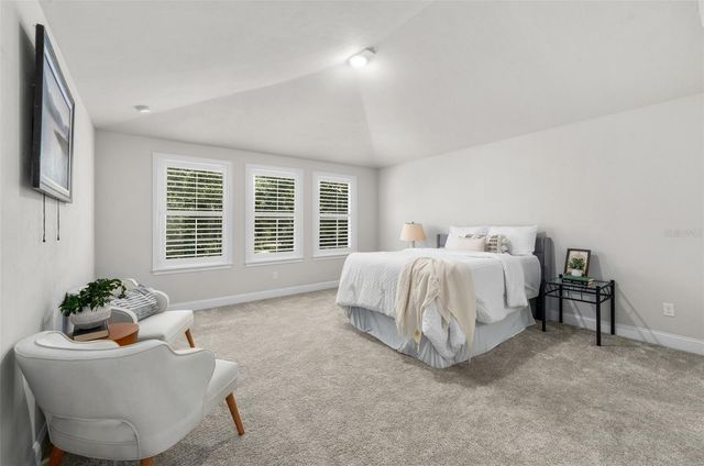 11081 SW 38TH BOULEVARD, Gainesville, FL 32608
