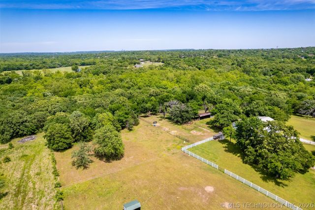 600 Laury Lane, Sapulpa, OK 74066