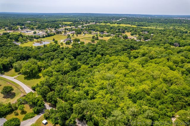 600 Laury Lane, Sapulpa, OK 74066