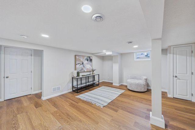 2612 Georgia Avenue S, Saint Louis Park, MN 55426
