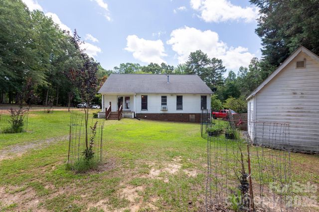 15224 Thomas Road, Charlotte, NC 28278