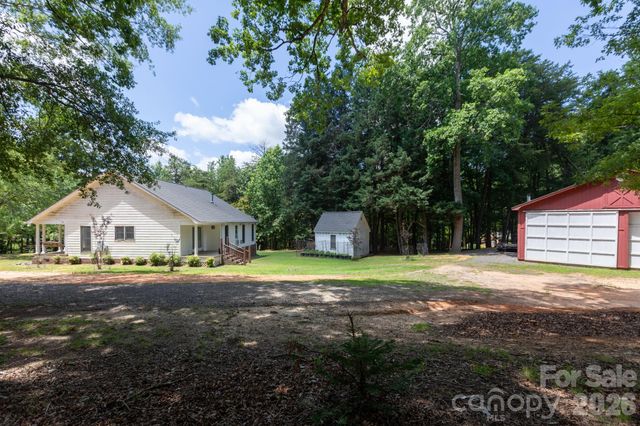 15224 Thomas Road, Charlotte, NC 28278