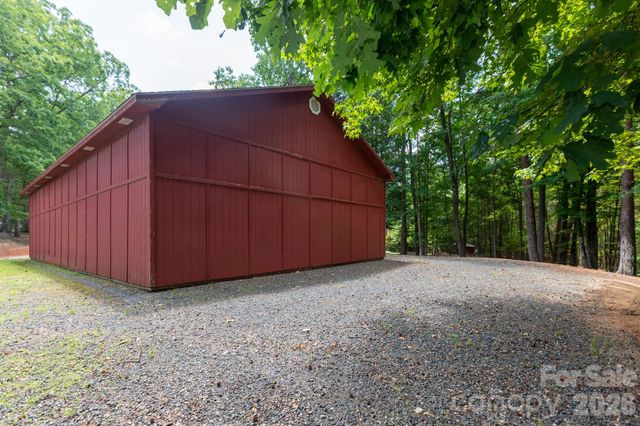 15224 Thomas Road, Charlotte, NC 28278