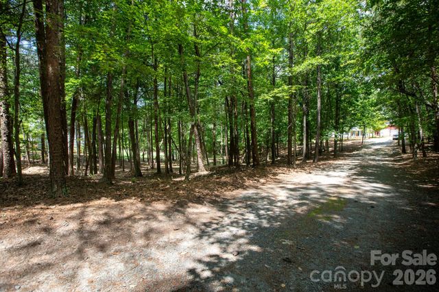15224 Thomas Road, Charlotte, NC 28278