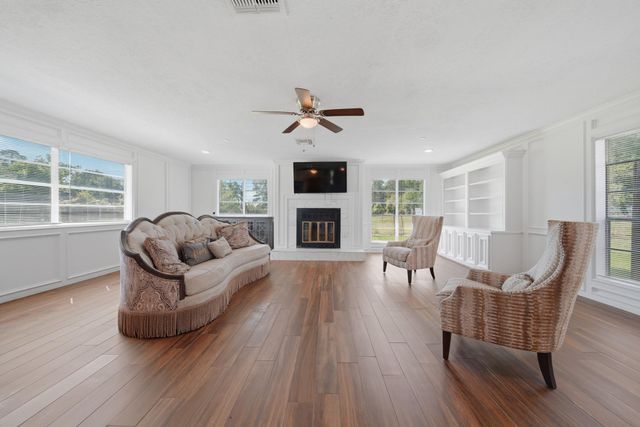 3006 Spring Creek Drive, Spring, TX 77373