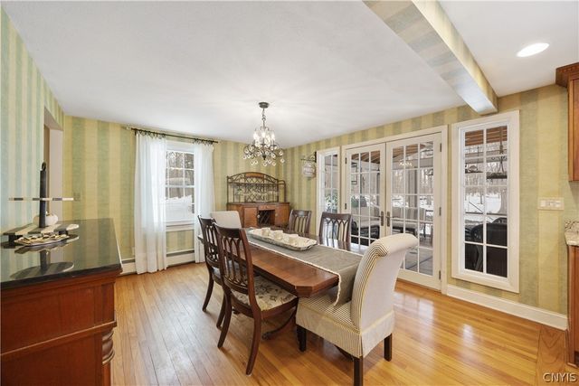 15 Edgewood Parkway, Manlius, NY 13066