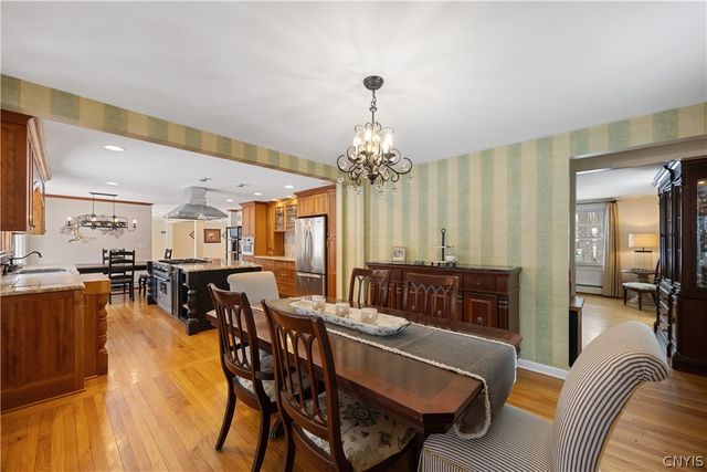 15 Edgewood Parkway, Manlius, NY 13066