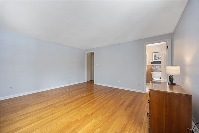 15 Edgewood Parkway, Manlius, NY 13066