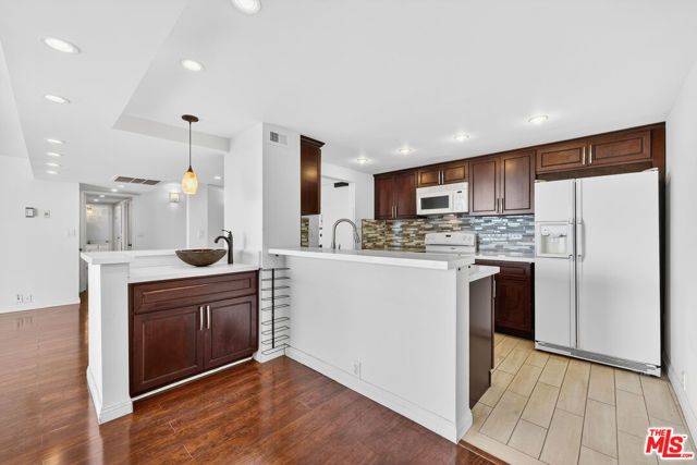 10535 Wilshire Boulevard 1514, Los Angeles, CA 90024