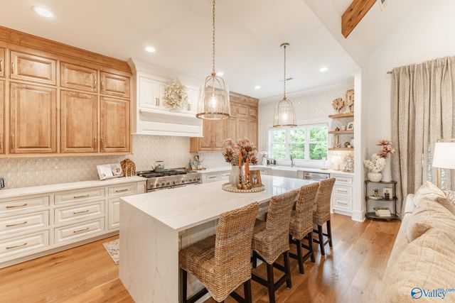 23173 Sawgrass Drive, Athens, AL 35613
