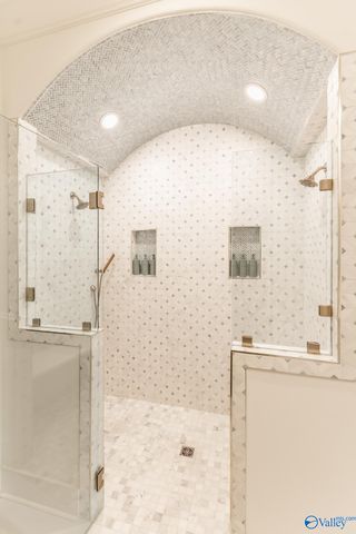 23173 Sawgrass Drive, Athens, AL 35613